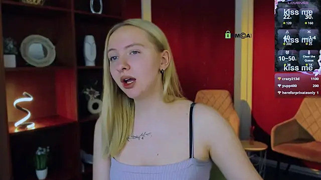 mila_glow1 élő XXX-chatje