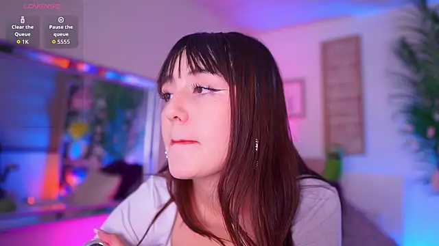 dakotaa_01 Adlı Modelin Canlı XXX Sohbeti