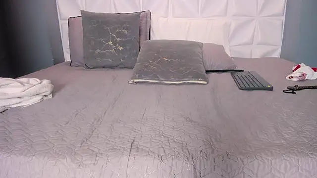 دردشة AngeloBellini الجنسية المباشرة