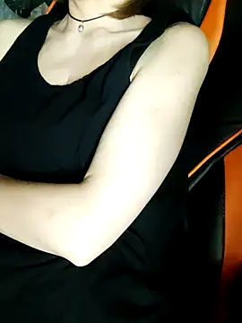 Aashikalaa 即時聊天室