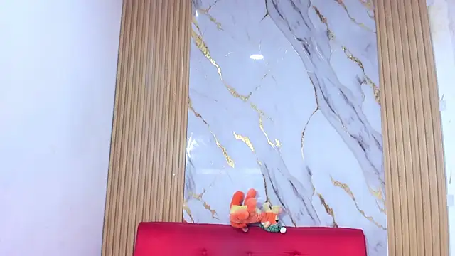 Luluu_08 在線直播表演