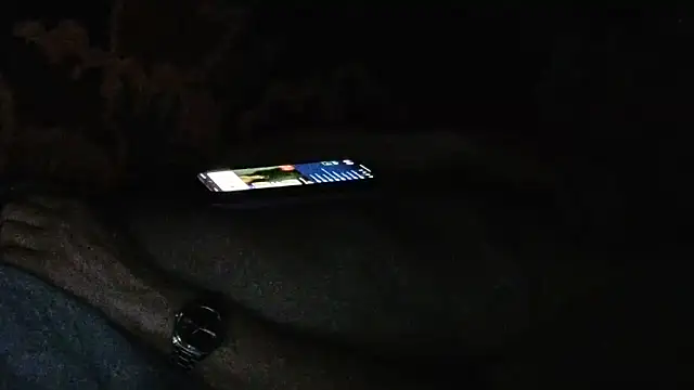 cumloverboyxx69のウェブカメラショー