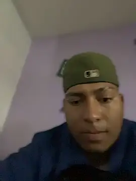 Show modela Danny_black11 na web-kameri