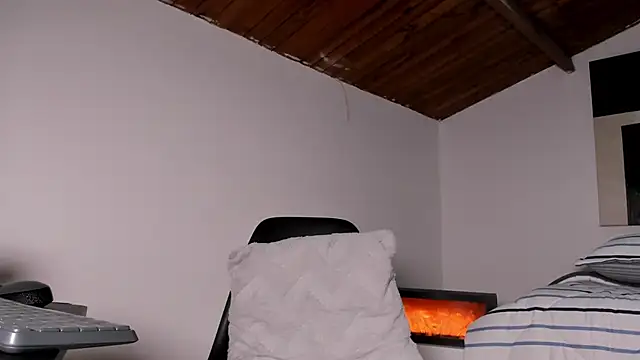 anellejones' Live XXX Chat