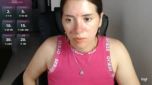 spicey_latina's Live XXX Chat