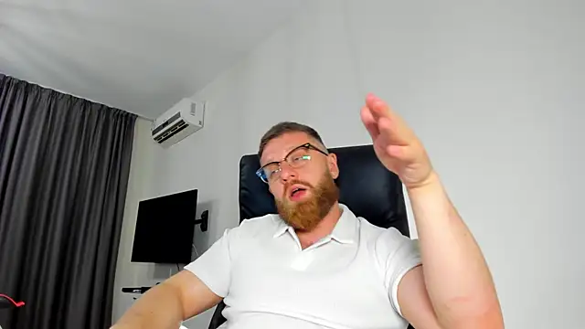 Czat XXX na żywo – Findom_guy