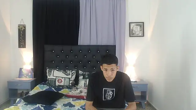 PhillipCox Webcamshow