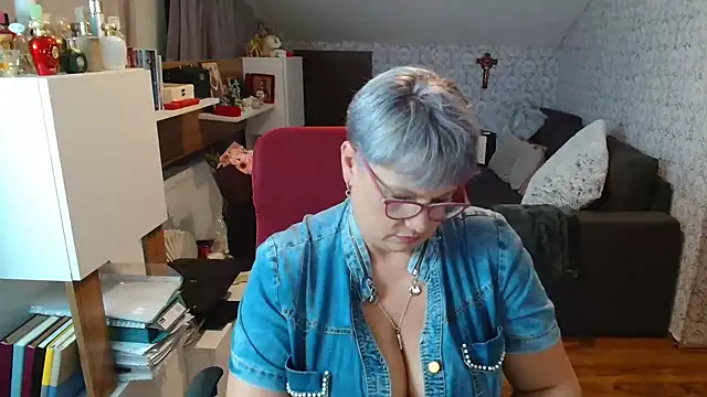 Czat XXX na żywo – bigtits4you