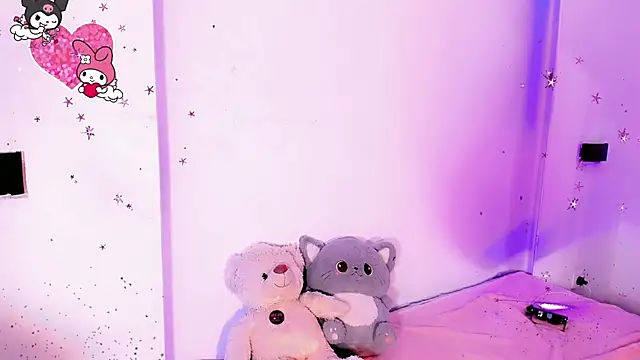 Miss-Saraii: вебкам-шоу