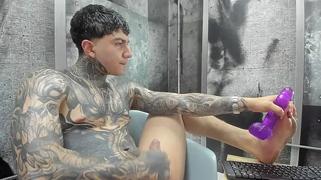 دردشة Gury_tattoo الجنسية المباشرة