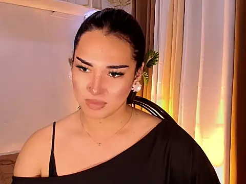 magnificent_kitana's Webcam Show