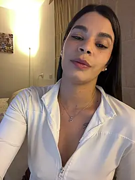 Dary_19 লাইভ XXX চ্যাট