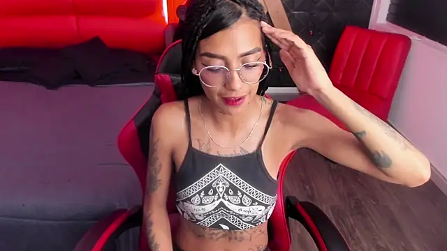 دردشة KarlaSlutSkinny__ الجنسية المباشرة