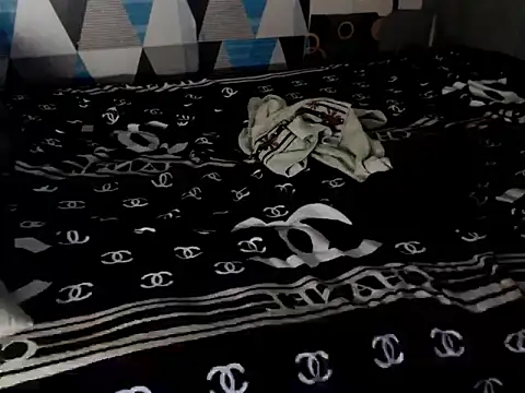 Trish_CurveCock Pertunjukan Webcam
