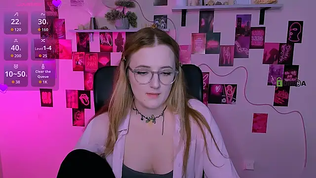 luna_berryy: онлайн-секс-чат