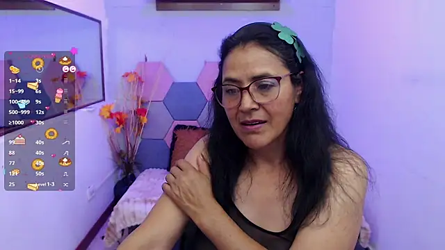 AmandaPeet Chat XXX live