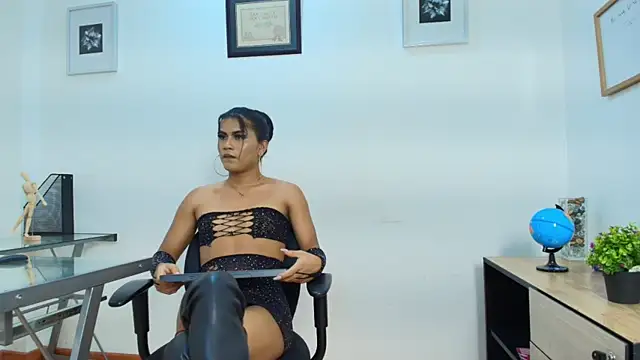 AilynCifuentes' Webcam Show