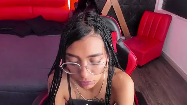 KarlaSlutSkinny__ Live XXX-Chat