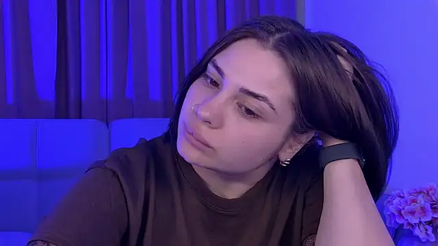 AdrianaToress – Live XXX-chat