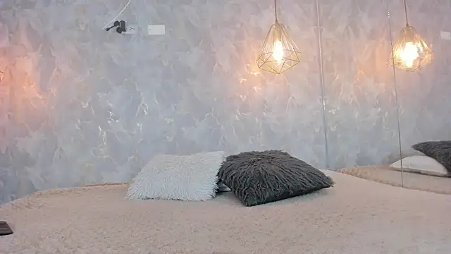 chenova_angels' Webcam Show