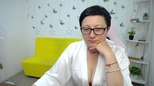 Živý XXX chat EmilyL0ve