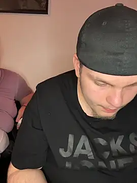 laraundTyler2008 Webcam Show