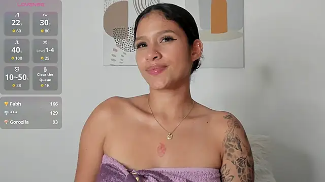 Chatroom XXX en direct de SeleneClark