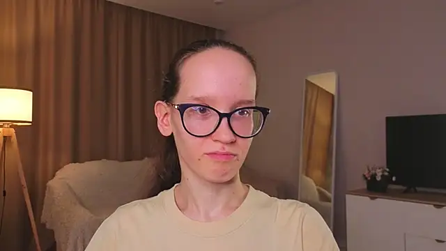 XXX chat uživo modela BettyBrowni