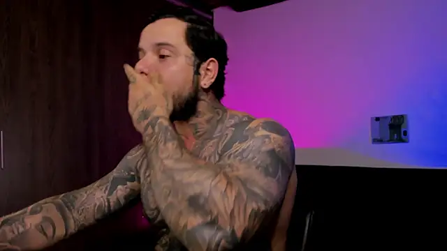 natevillage's Live XXX Chat