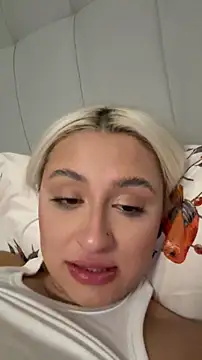 Kylie_One Chat XXX live