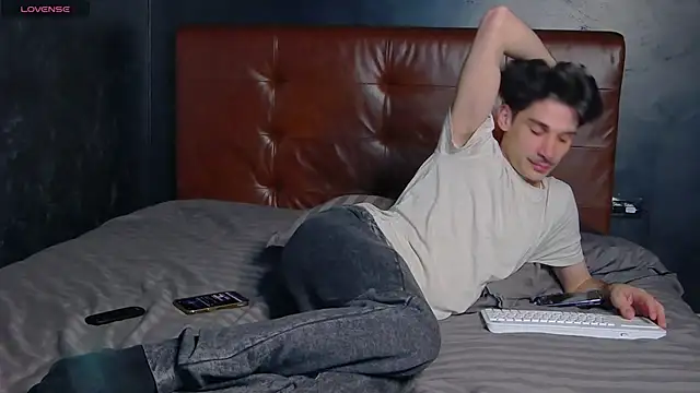 DanielCrush1 Webcam show