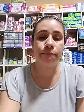 MIA-LARIOS Adlı Modelin Canlı XXX Sohbeti