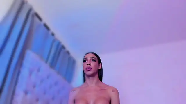 KatalinaMillan's Live XXX Chat