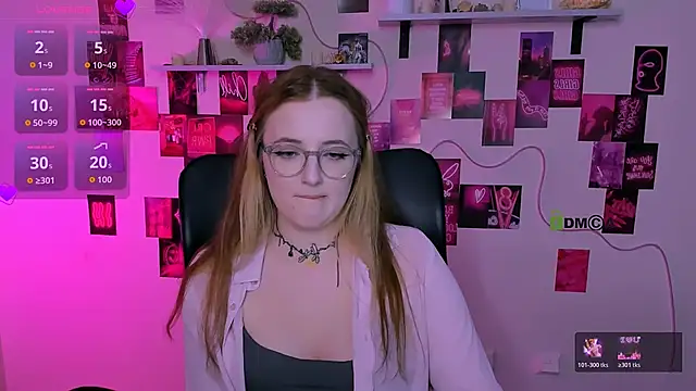 luna_berryy's Live XXX Chat