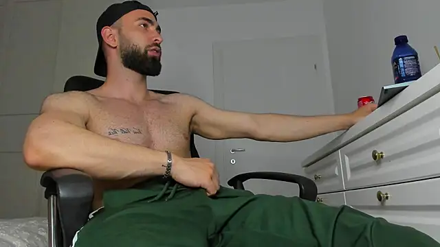 cloudymastersss webcam show