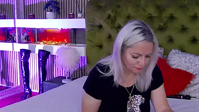 LadyTouch Webcamshow