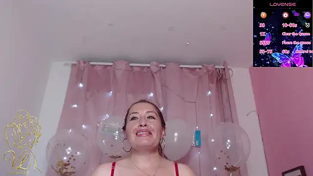 BLONDIE_TATIS Live XXX-chat