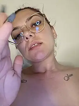 Chat XXX en directo de Noraa_me