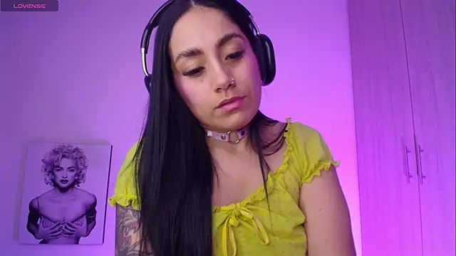 Czat XXX na żywo – Millie_bobby