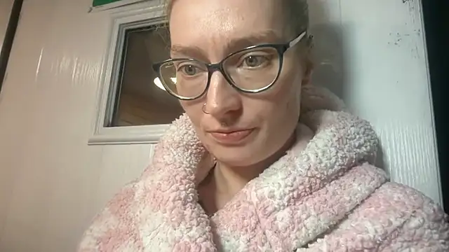 harleyblair 现场XXX聊天