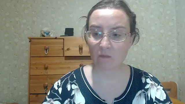 Chat +18 de Smart_Rose ao vivo