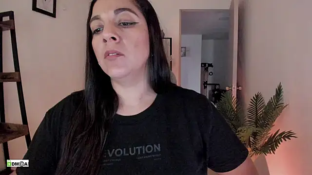 urcute_kitten Live XXX-Chat