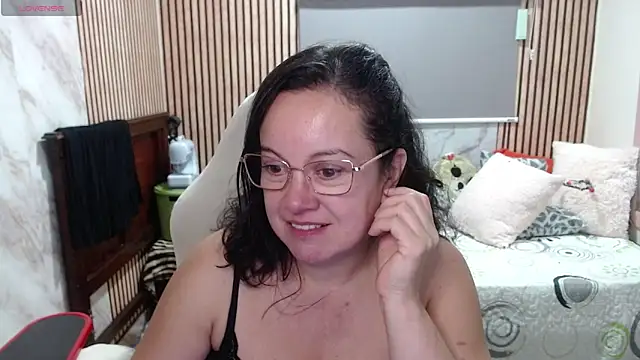 Czat XXX na żywo – Sonialorens_