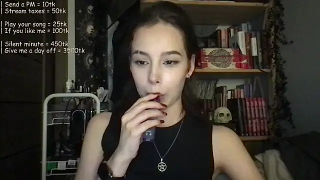 Yuna5343 live XXX chat