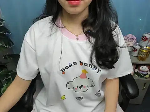 Czat XXX na żywo – Linh_smile_