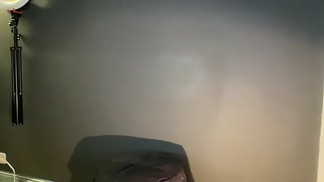 ZeusDelicious' Webcam Show