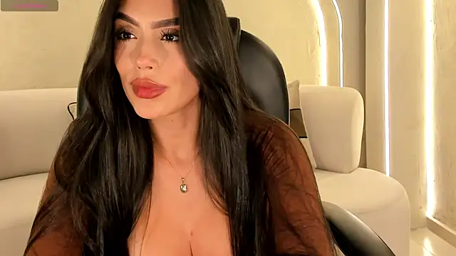 JadeEvansX's Live Chat Room