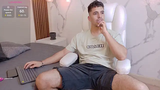 tanner-hard_ Webcam show