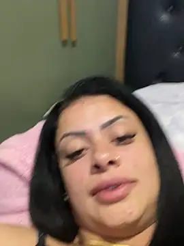 belababyy: δωμάτιο απευθείας συνομιλίας