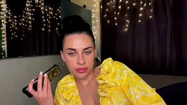 MariaValverdeee's Live XXX Chat